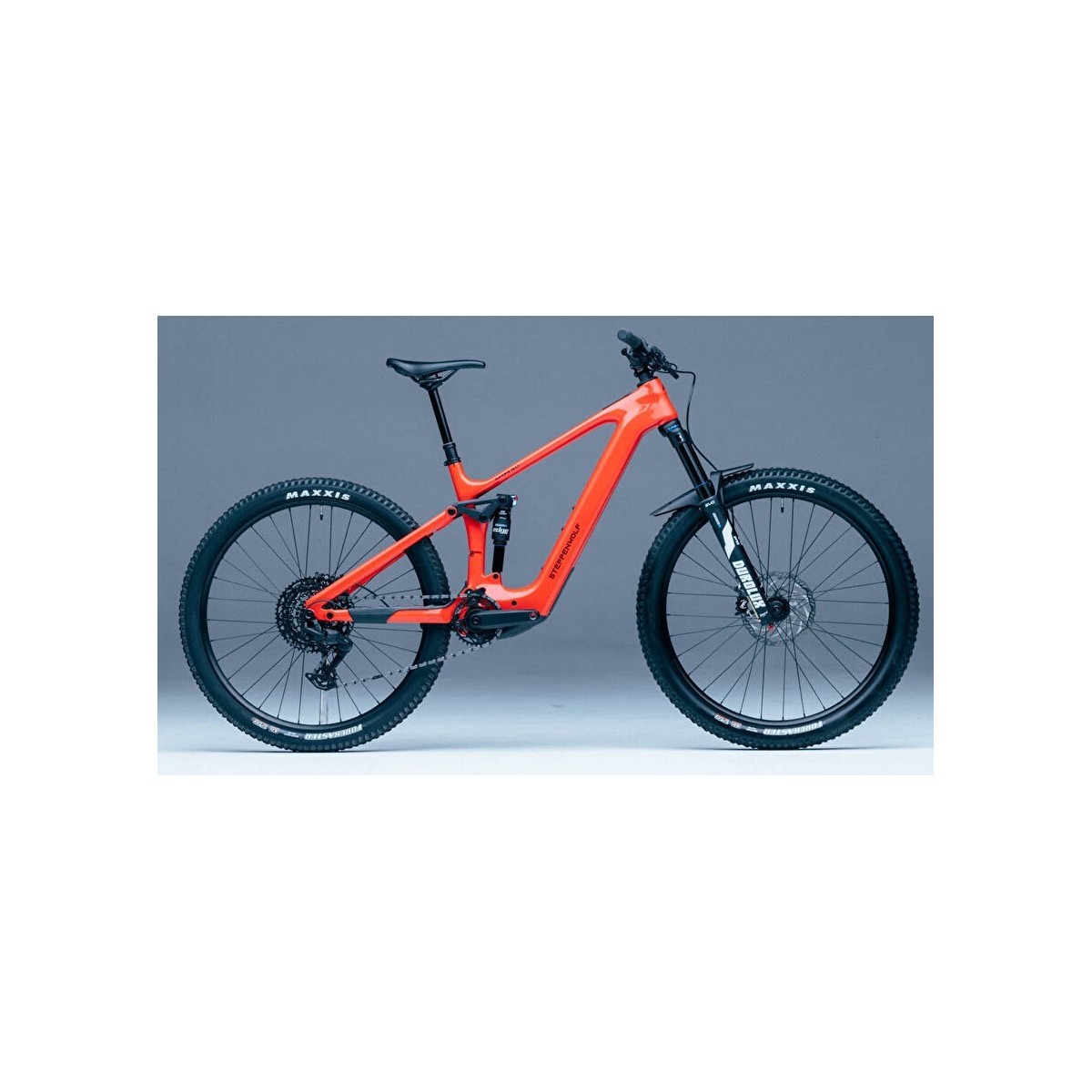 Steppenwolf Tundra 9